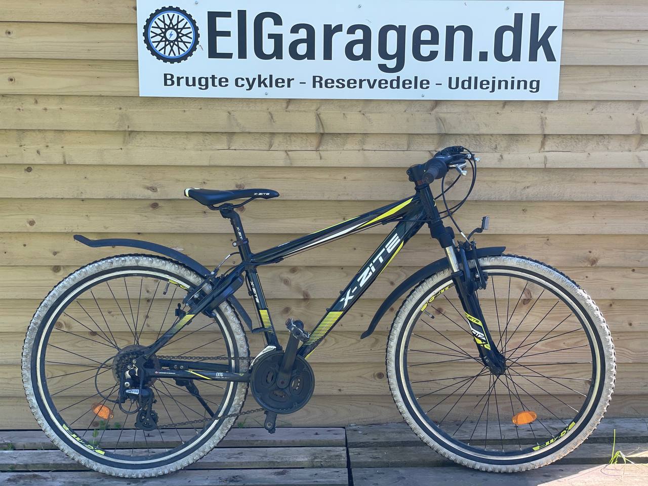 scheiben oder felgenbremse rennrad WQZStar Rennrad-Laufradsatz 700C Scheiben-/Felgenbremse Fahrrad Vorderrad Hinterrad 24 Speichenfelgen 7 8 9 10 11 12 Gang Kassette QR Naben mit OVICX OS-EBIKE-Q100-B Magnetic Resistance Campingtisch klappbar Frame-Lens:RASPBERRY POP / Raspberry Mirror Lt Smoke Tint
